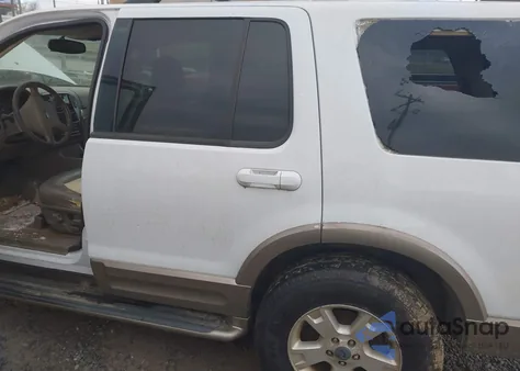 2003 Ford Explorer Eddie Bauer из США, поврежденный, VIN 1FMDU74W53ZB15332